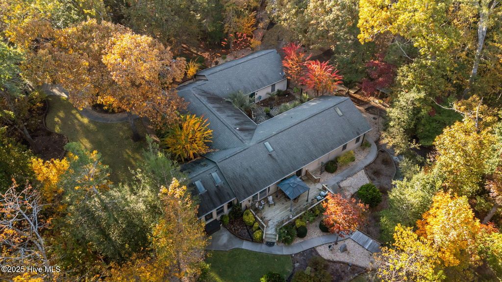 119 White Oak Bluff Road A, Stella, NC 28582