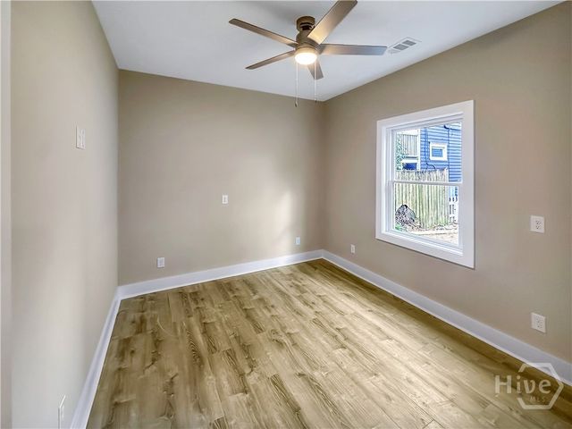 316 W 40th Street E, Savannah, GA 31401