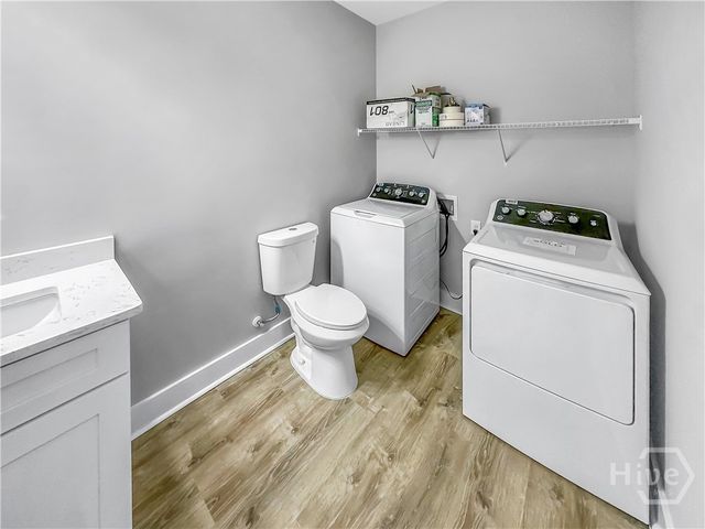 316 W 40th Street E, Savannah, GA 31401