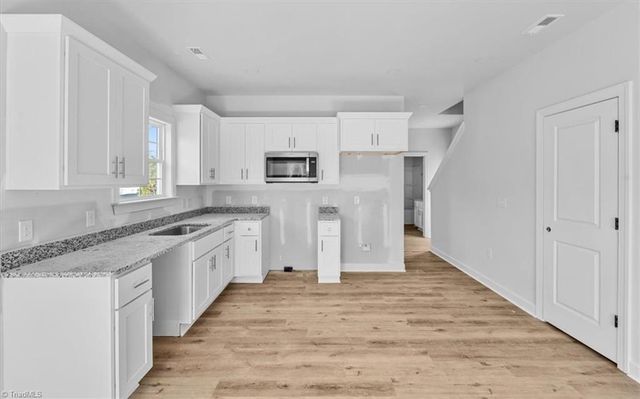 14 Linwood Road, Lexington, NC 27292