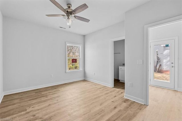 14 Linwood Road, Lexington, NC 27292