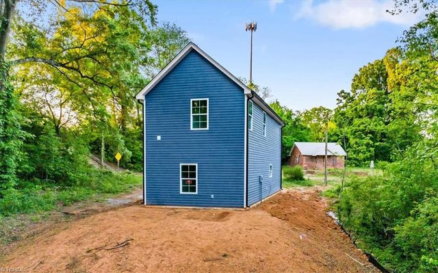 14 Linwood Road, Lexington, NC 27292
