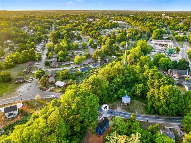 14 Linwood Road, Lexington, NC 27292
