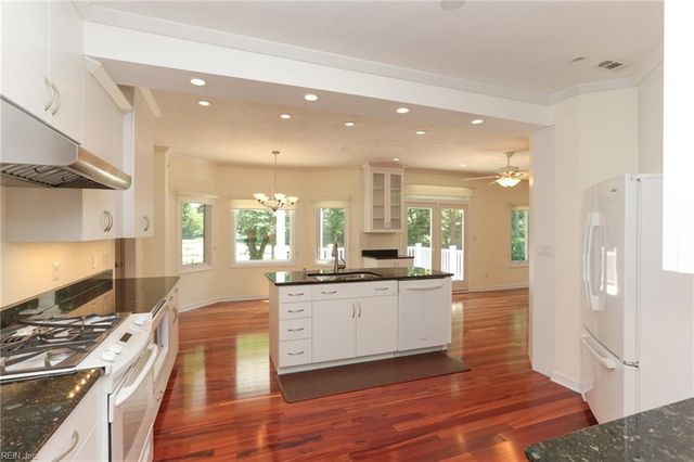 134 Whimbrel DR, Suffolk, VA 23435