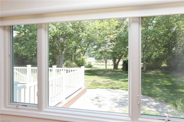 134 Whimbrel DR, Suffolk, VA 23435