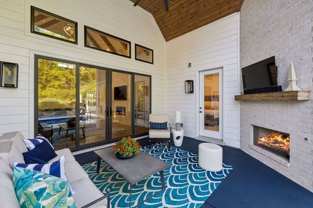 2254 Brakeman, Thompsons Station, TN 37179