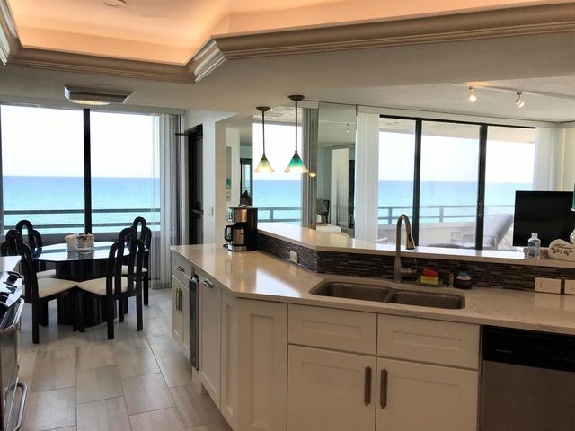 3560 S Ocean Boulevard 301, South Palm Beach, FL 33480