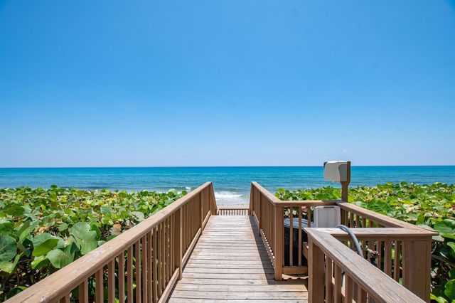 3560 S Ocean Boulevard 301, South Palm Beach, FL 33480