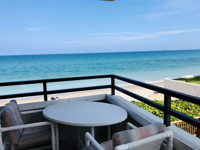 3560 S Ocean Boulevard 301, South Palm Beach, FL 33480