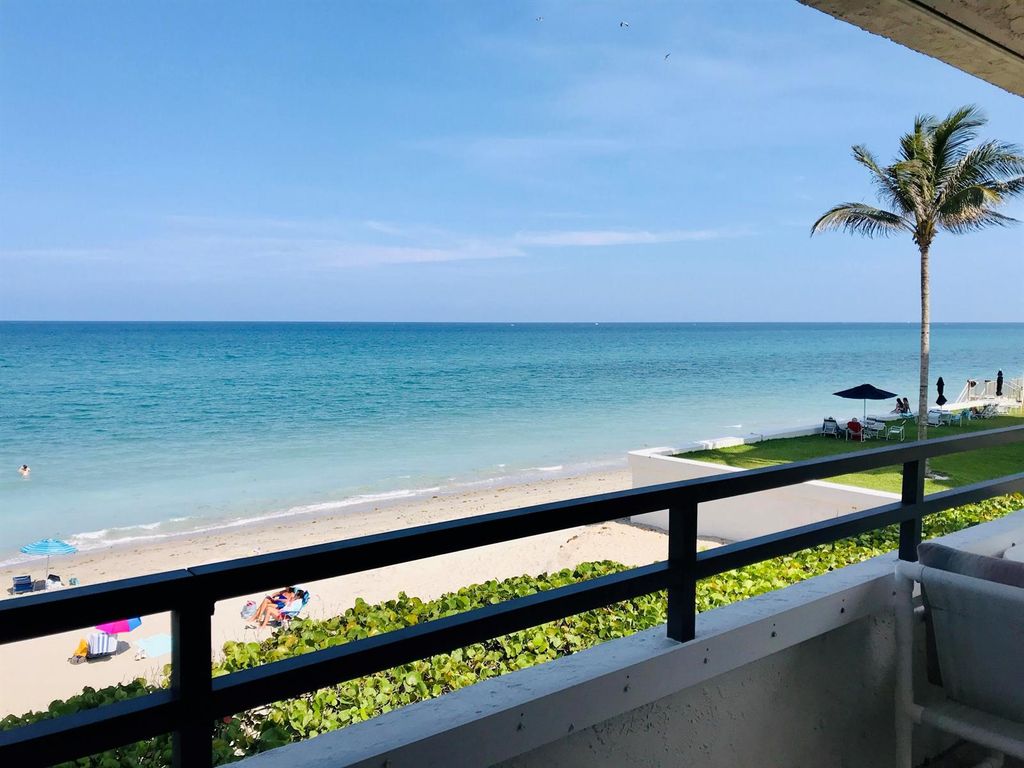 3560 S Ocean Boulevard 301, South Palm Beach, FL 33480