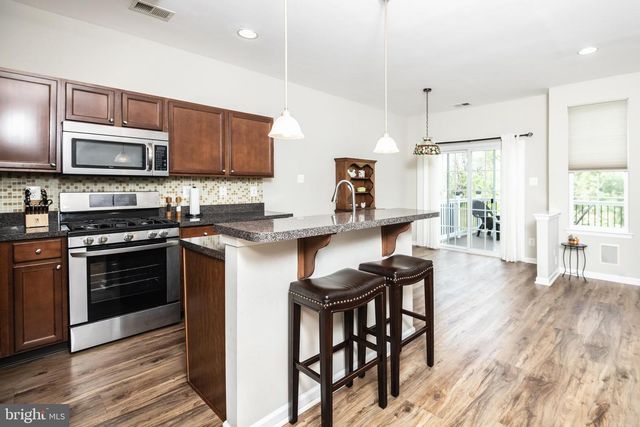 117 OAKRIDGE DR, Mount Royal, NJ 08061