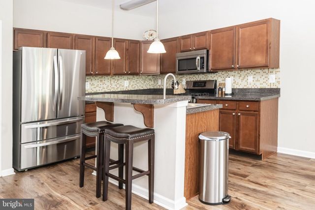 117 OAKRIDGE DR, Mount Royal, NJ 08061