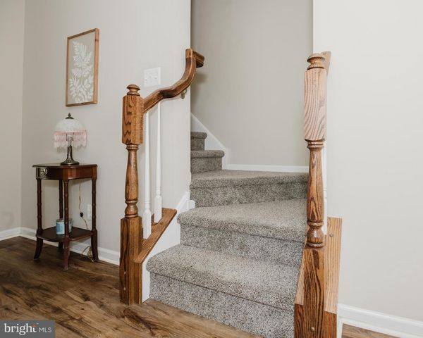 117 OAKRIDGE DR, Mount Royal, NJ 08061