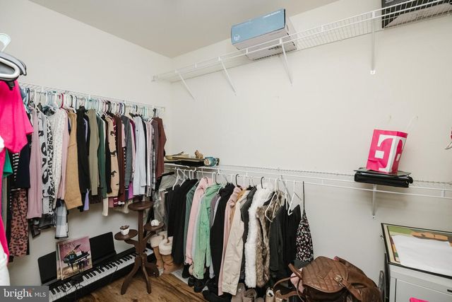 117 OAKRIDGE DR, Mount Royal, NJ 08061