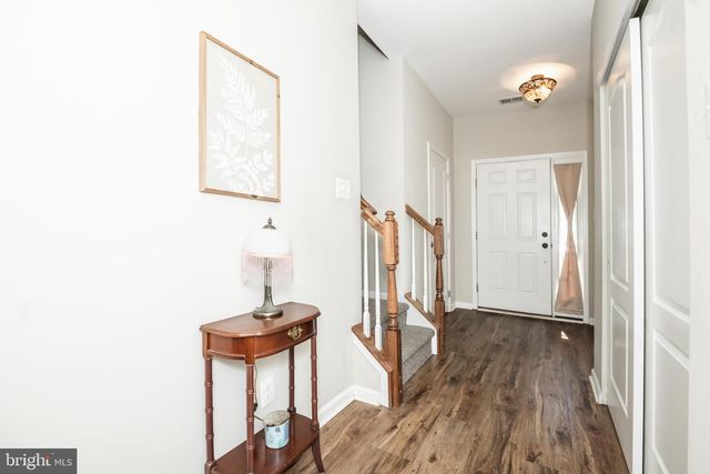 117 OAKRIDGE DR, Mount Royal, NJ 08061