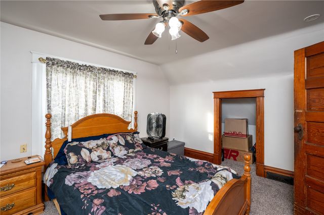 1516 8th Avenue SE, Cedar Rapids, IA 52403