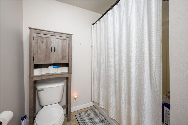 1516 8th Avenue SE, Cedar Rapids, IA 52403