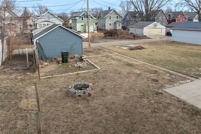 1516 8th Avenue SE, Cedar Rapids, IA 52403