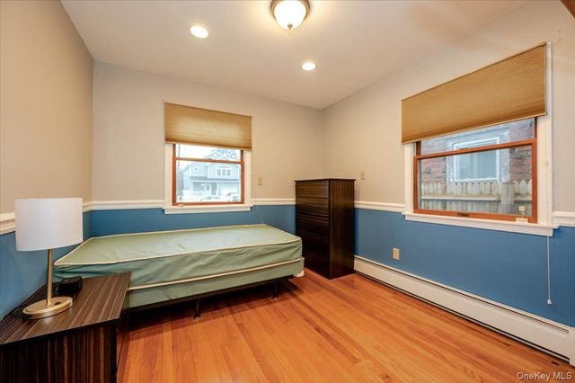 150 Park Avenue, Hicksville, NY 11801