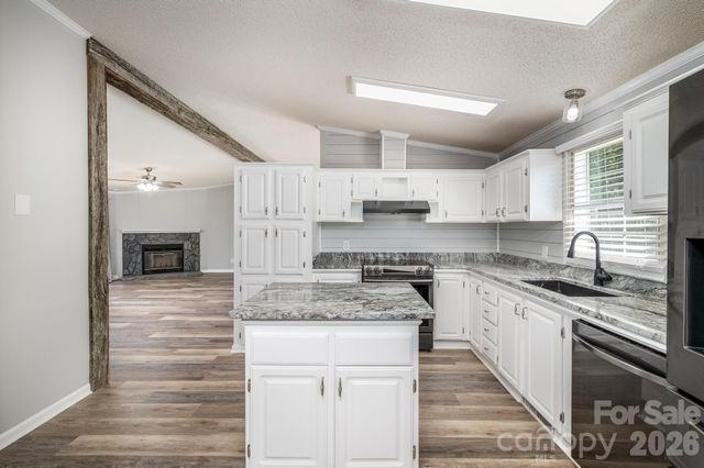 127 Whitewater Lane, Mooresville, NC 28115