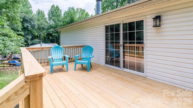 127 Whitewater Lane, Mooresville, NC 28115