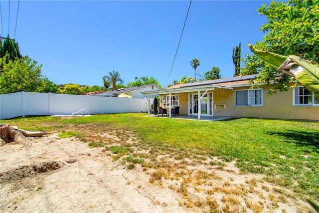 24208 Gilmore Street, West Hills, CA 91307