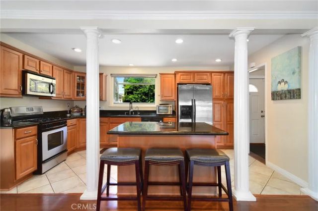 24208 Gilmore Street, West Hills, CA 91307