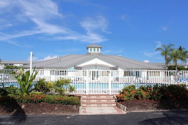 16615 Lake Circle DR # 447, Fort Myers, FL 33908