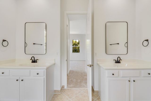 112 Dunmore Drive, Jupiter, FL 33458