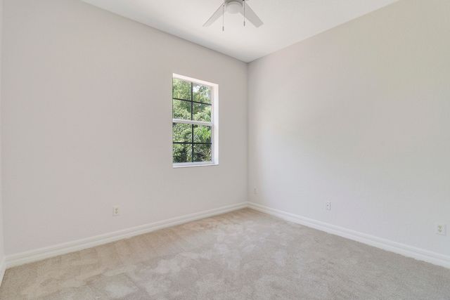 112 Dunmore Drive, Jupiter, FL 33458