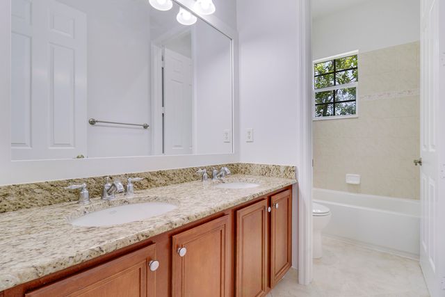 112 Dunmore Drive, Jupiter, FL 33458