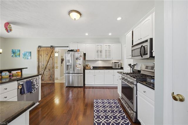 920 Corrente LN, Virginia Beach, VA 23456
