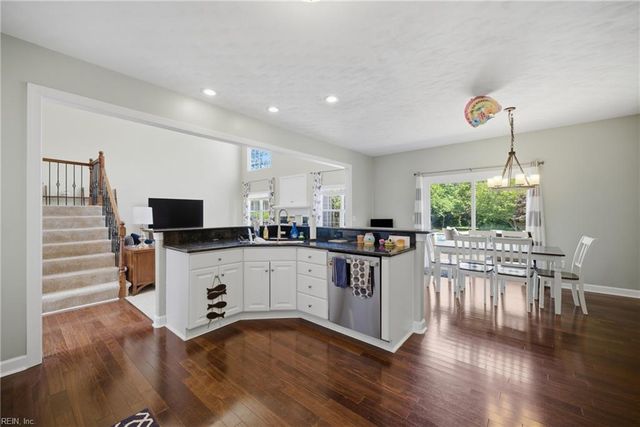 920 Corrente LN, Virginia Beach, VA 23456