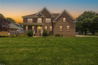 920 Corrente LN, Virginia Beach, VA 23456