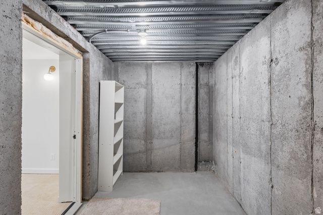 5197 N FOLKSTONE DR, Eagle Mountain, UT 84005