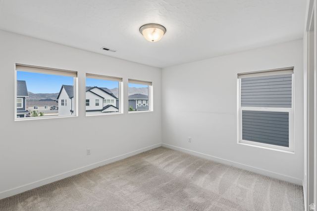 5197 N FOLKSTONE DR, Eagle Mountain, UT 84005