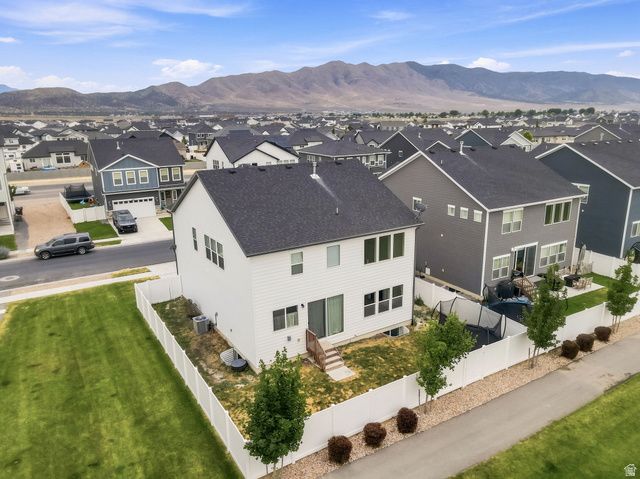5197 N FOLKSTONE DR, Eagle Mountain, UT 84005