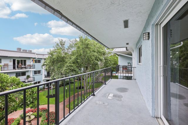 3000 NE 5th Terrace 313-a, Wilton Manors, FL 33334