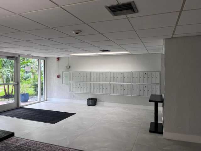 3000 NE 5th Terrace 313-a, Wilton Manors, FL 33334