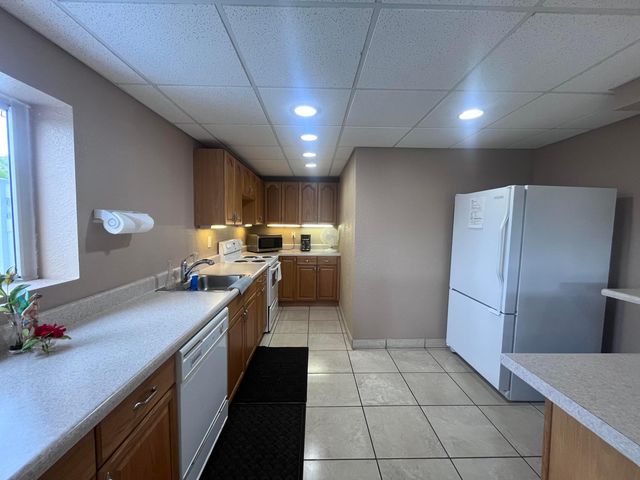 3000 NE 5th Terrace 313-a, Wilton Manors, FL 33334