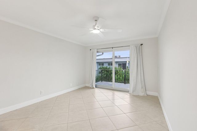 3000 NE 5th Terrace 313-a, Wilton Manors, FL 33334