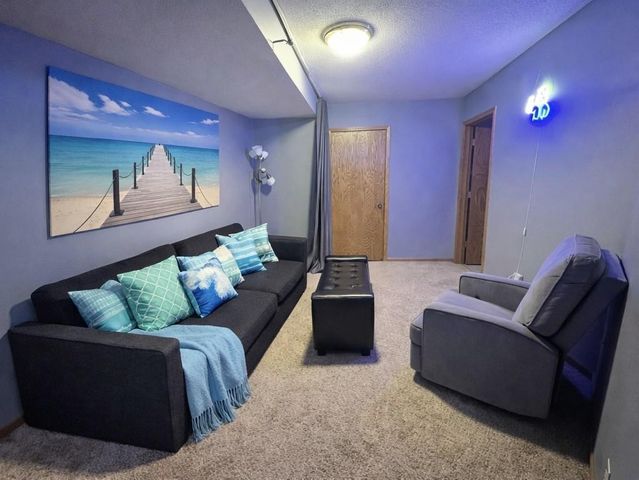 14351 Glenda Drive, Apple Valley, MN 55124