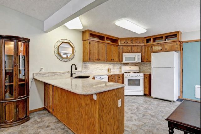 14351 Glenda Drive, Apple Valley, MN 55124