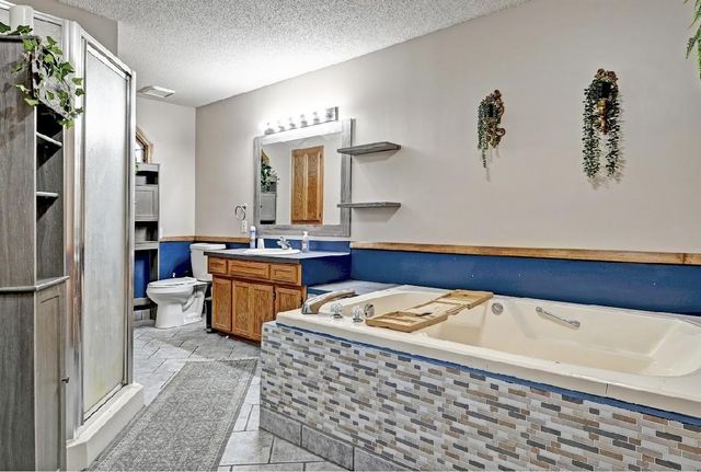 14351 Glenda Drive, Apple Valley, MN 55124