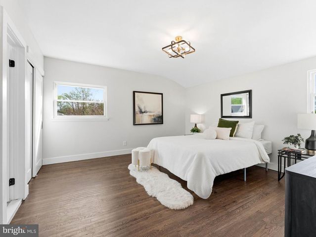 206 RAMBLEWOOD, Mount Laurel, NJ 08054