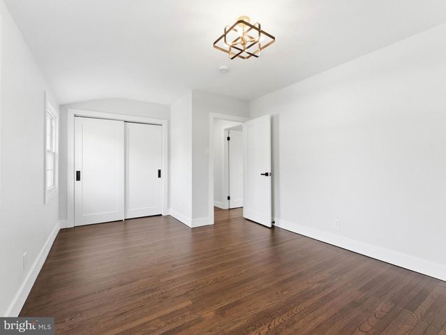 206 RAMBLEWOOD, Mount Laurel, NJ 08054