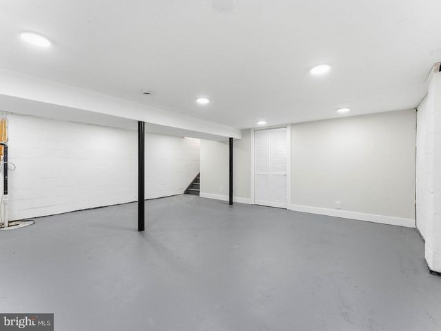 206 RAMBLEWOOD, Mount Laurel, NJ 08054