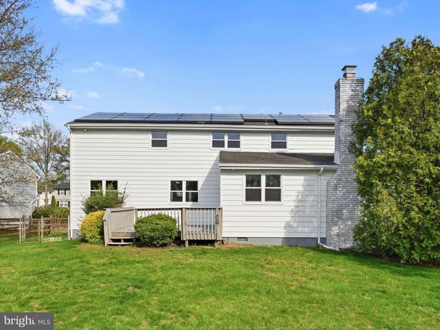 206 RAMBLEWOOD, Mount Laurel, NJ 08054