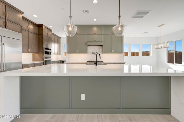 18122 E CREOSOTE Drive, Queen Creek, AZ 85142