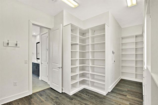 1301 Town Creek DR 1, Austin, TX 78741